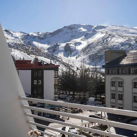 Snow Sierra Nevada
